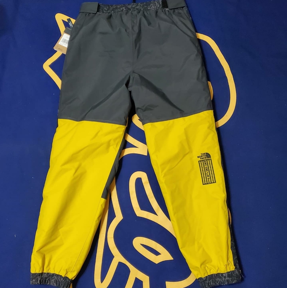 LAST PAIR. The North Face Rage rain pants WOMENS SZ LARGE / MENS MEDIUM - Picture 4 of 9